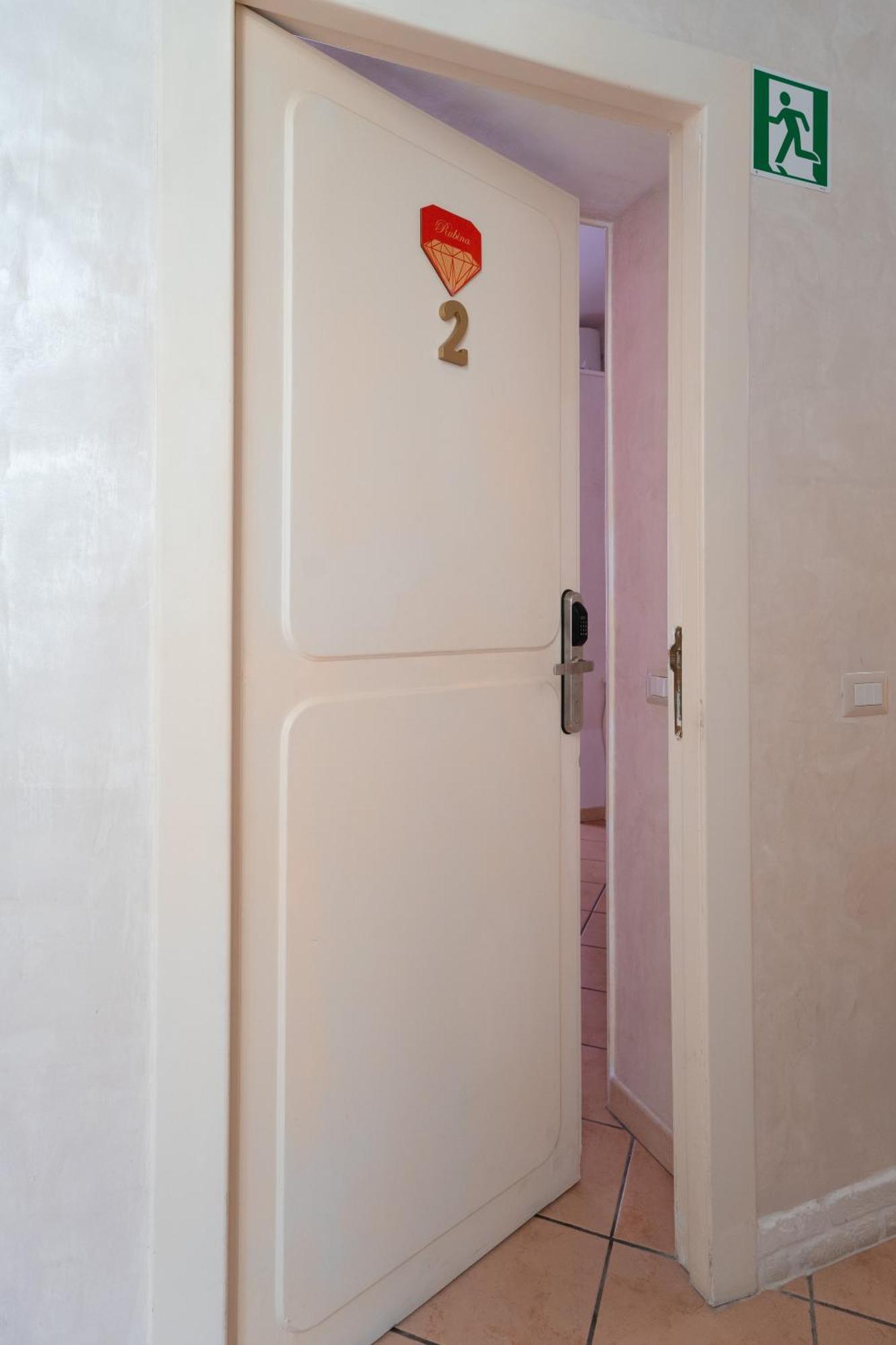 Domus Premuda Bed & Breakfast Rome Exterior photo